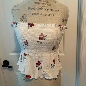 White floral strapless blouse